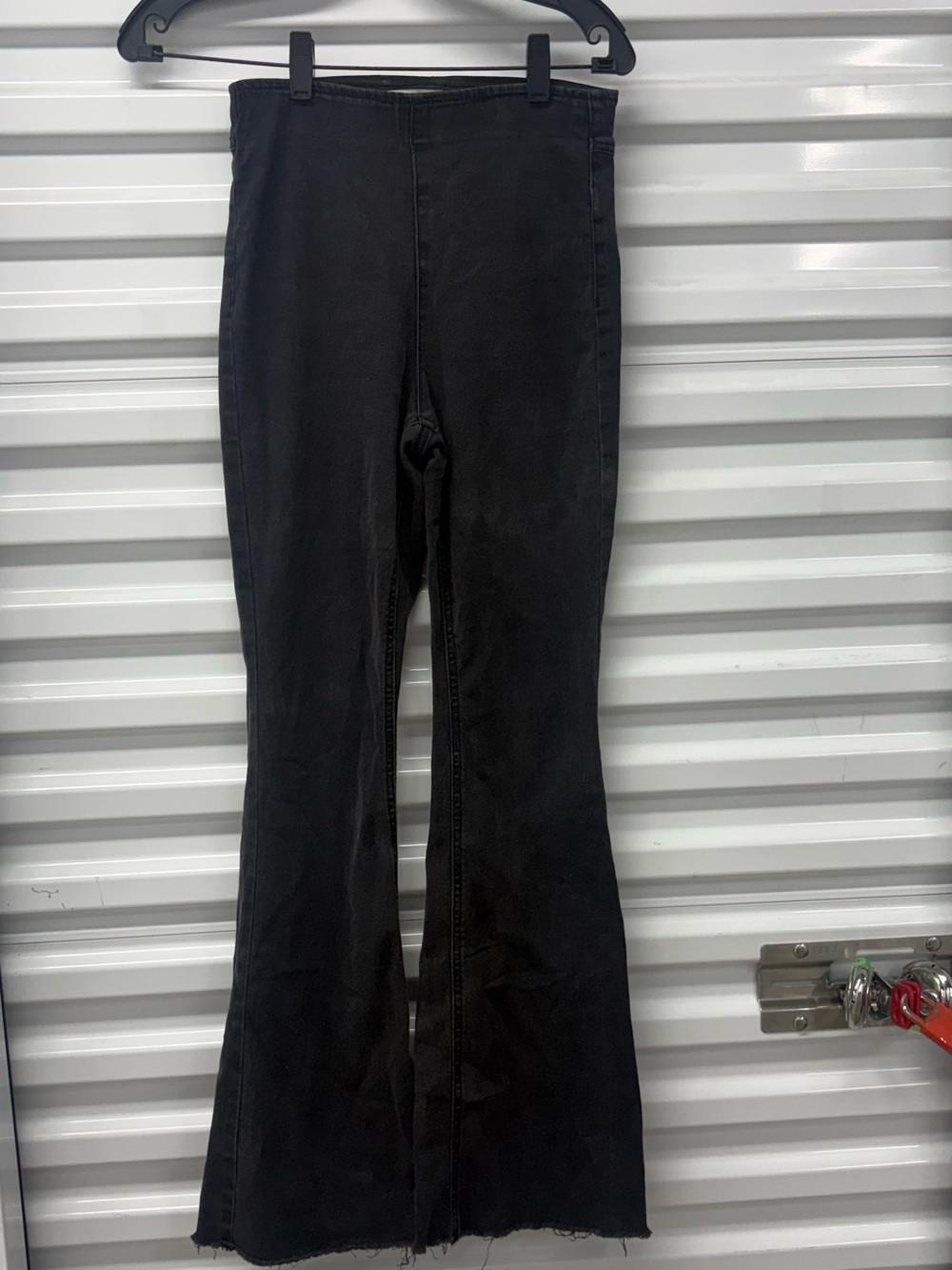 Tinsel Town Women's Black Corduroy Flared Pants Flat Front Pockets Regular L